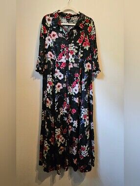 Torrid Black Floral Maxi Dress Large
